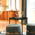 Real Life Apartament